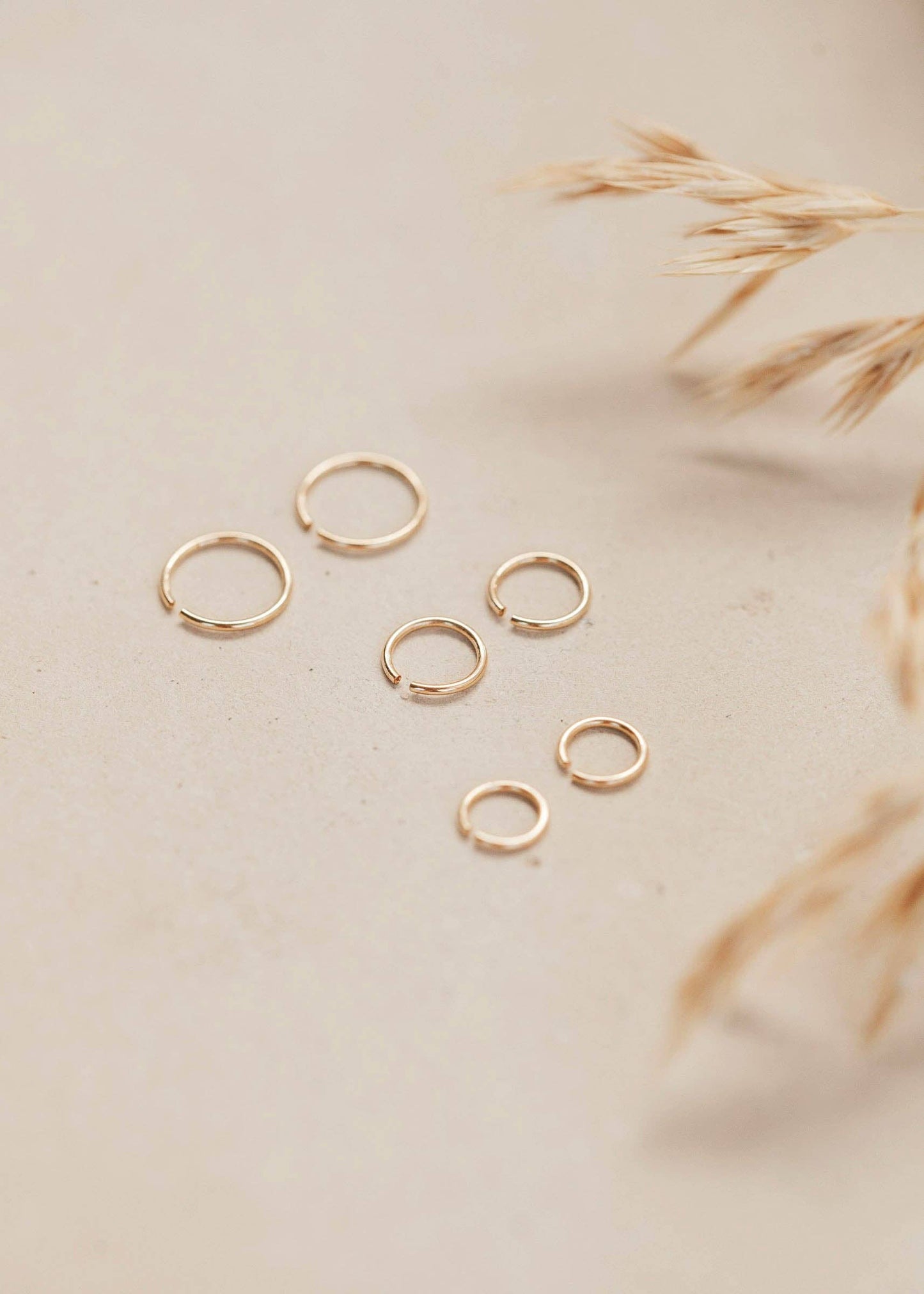 Tiny Hoops | 14kt Gold Fill / 9mm