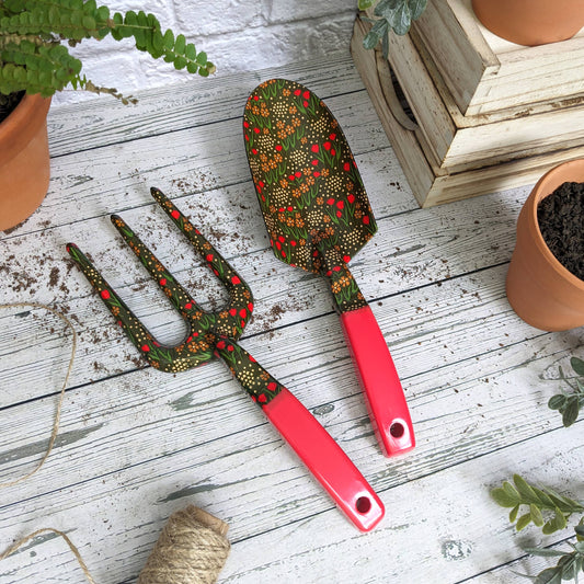 Tool Set  - Willow And Belle Meadow Dark Green