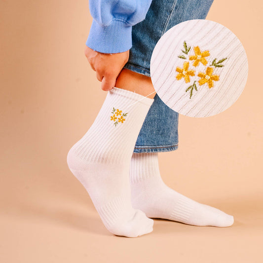 Embroidered Crew Socks-Floral Yellow
