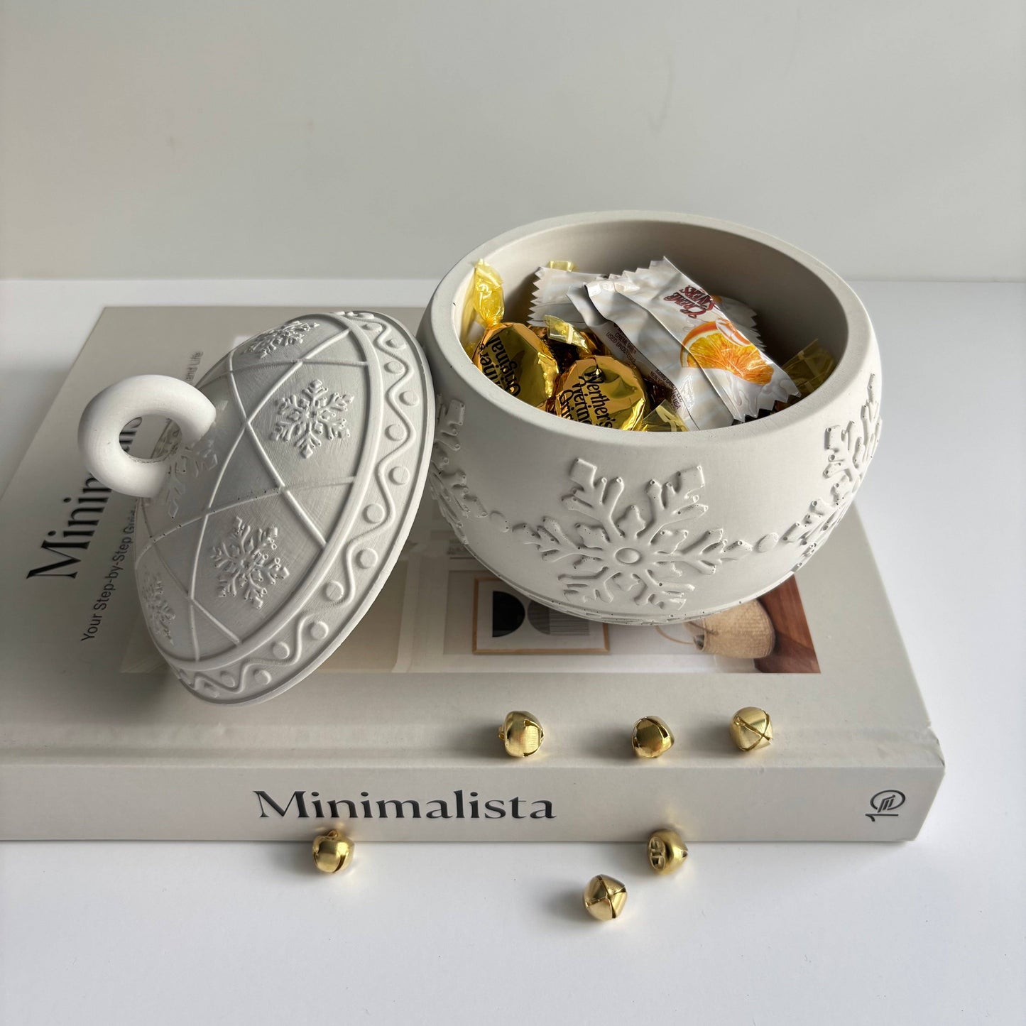 Snowflake Bauble Jar |Winter Glow Vessel |Christmas Ornament: Off White