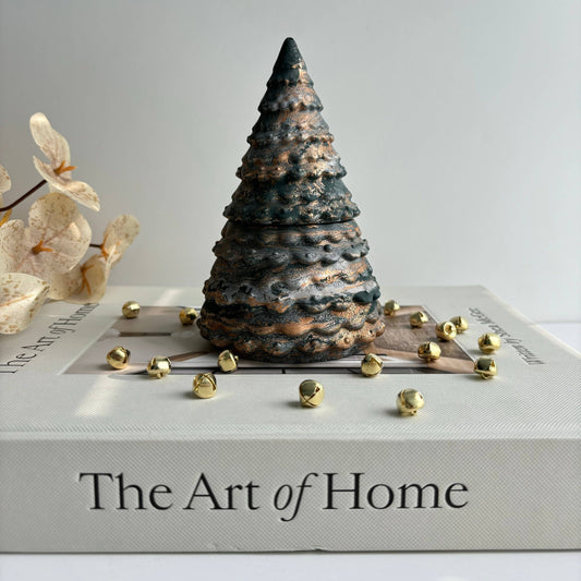 Christmas Tree Candle Pot Gold & Silver / Fraser Fir