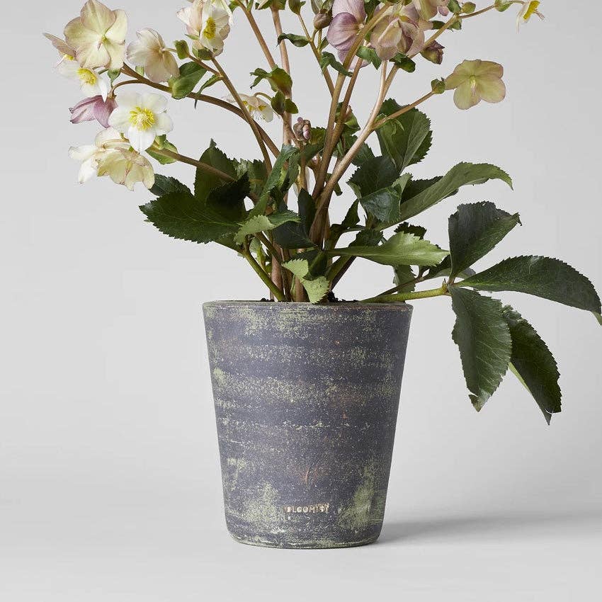 Basic Planter, Grey Patina: Medium