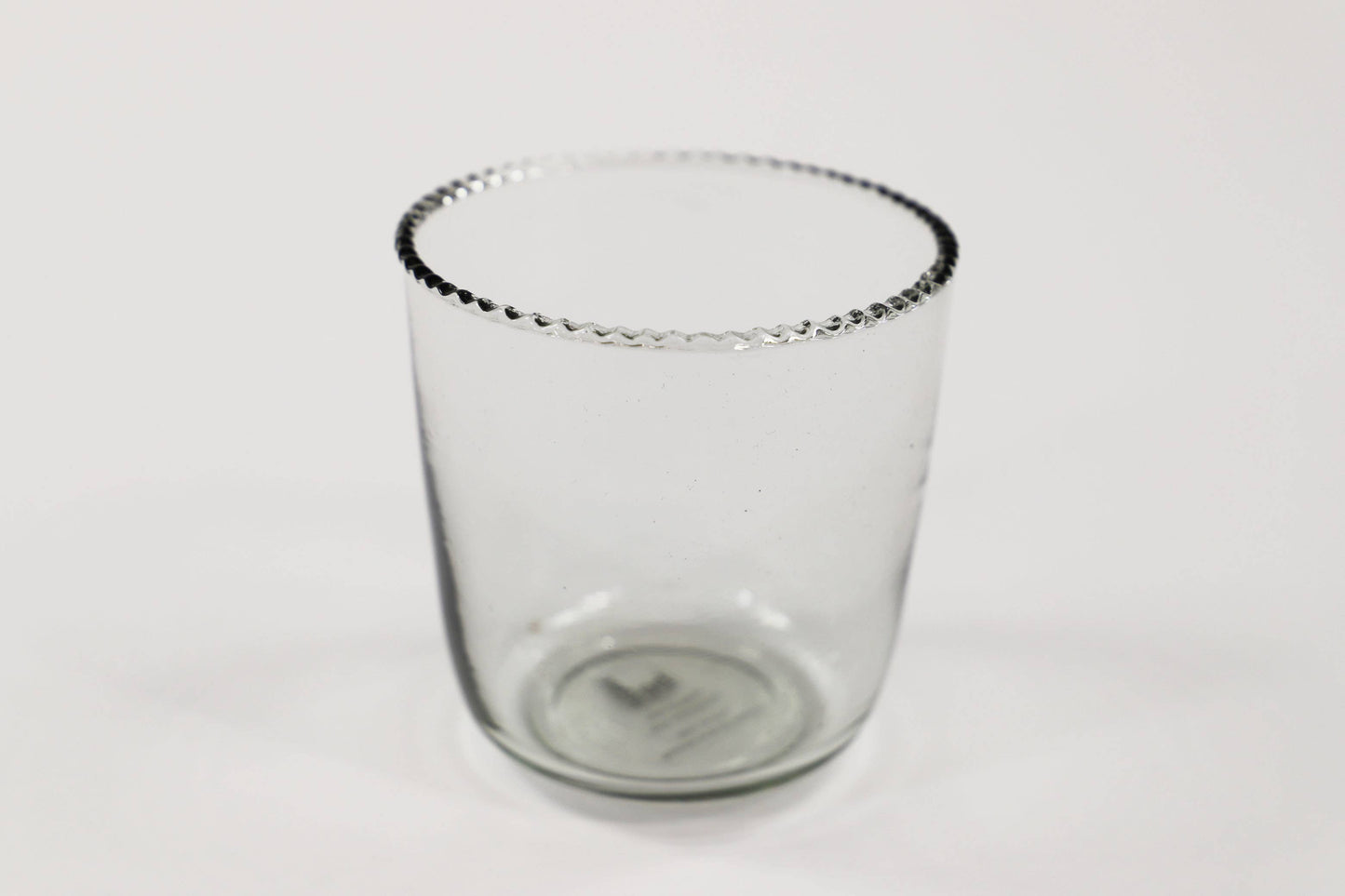 Ruffle Rocks Glass