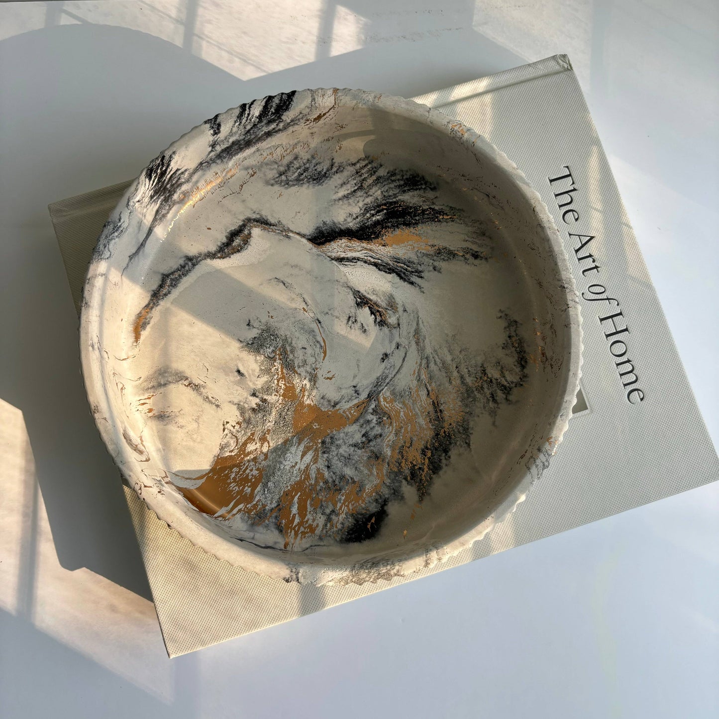 Ceres - Fluted Bowl: Black Fusion Marble