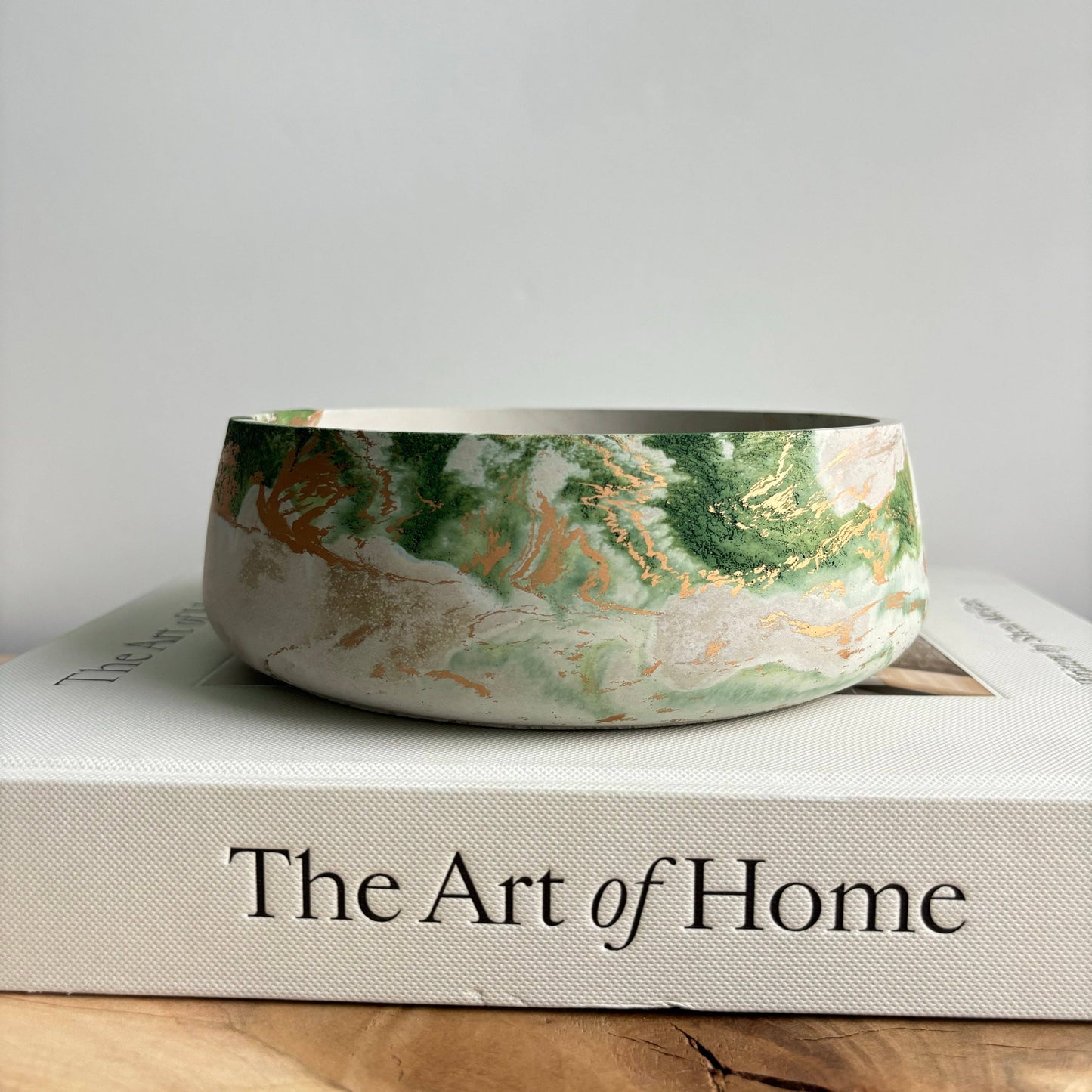Daza - Decorative Concrete Bowl : Green Fusion Marble