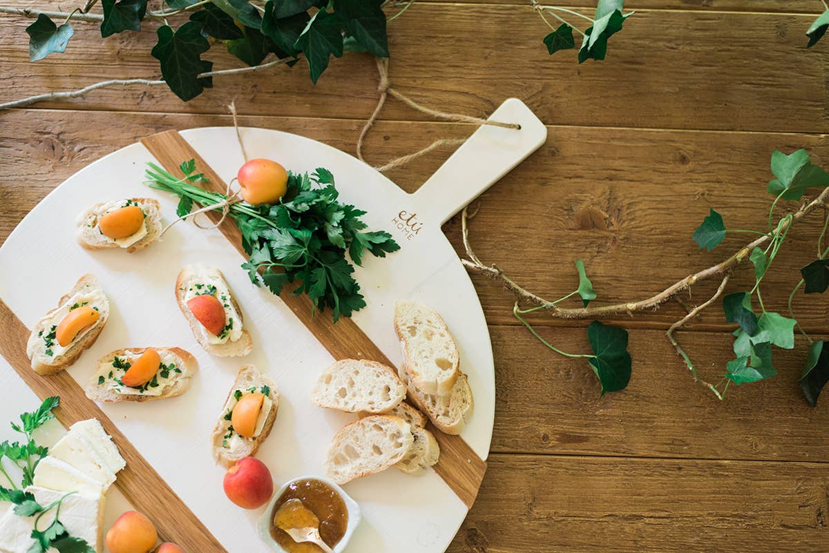 White Round Pine Wood Charcuterie Cheese Board, Medium