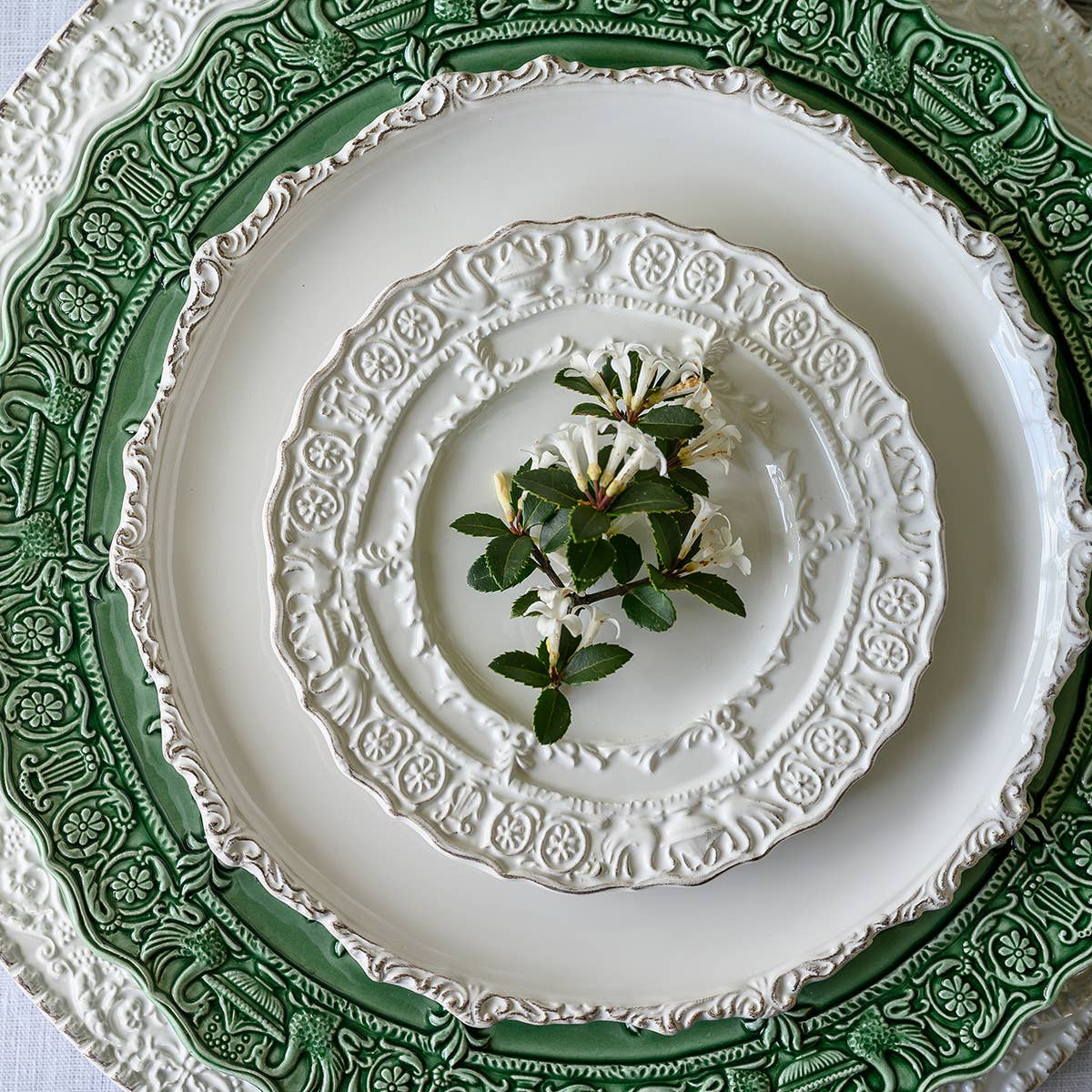 Renaissance Italian Green Dinner Plate