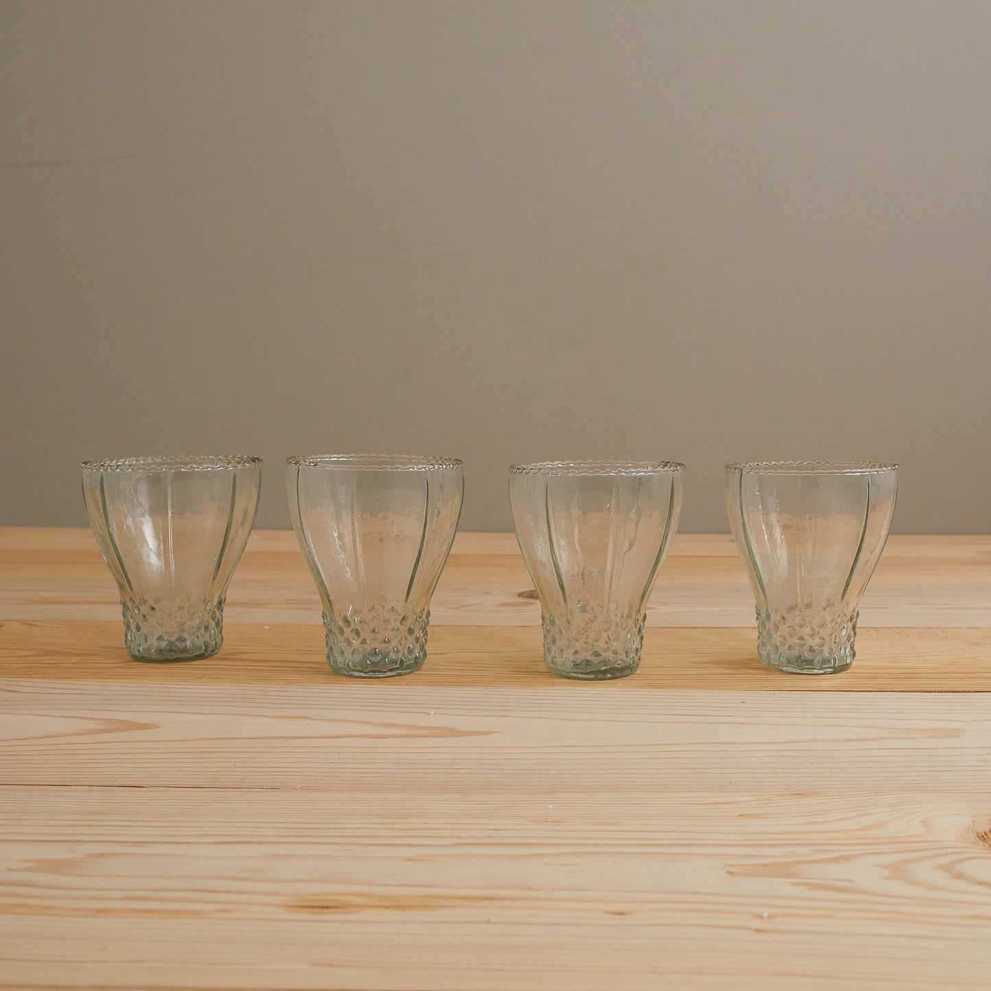 Ruffle Bell Glass