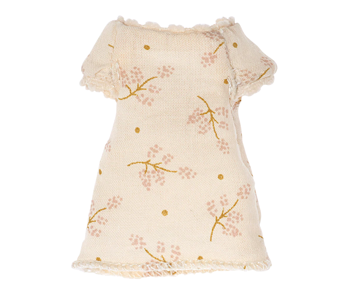 Nightgown for Little Sister Mouse