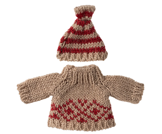 Knitted sweater and hat, Mum  mouse
