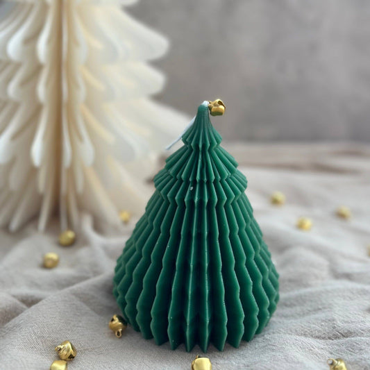 Boho Chritmas Tree Candle: Hunter Green / Unscented