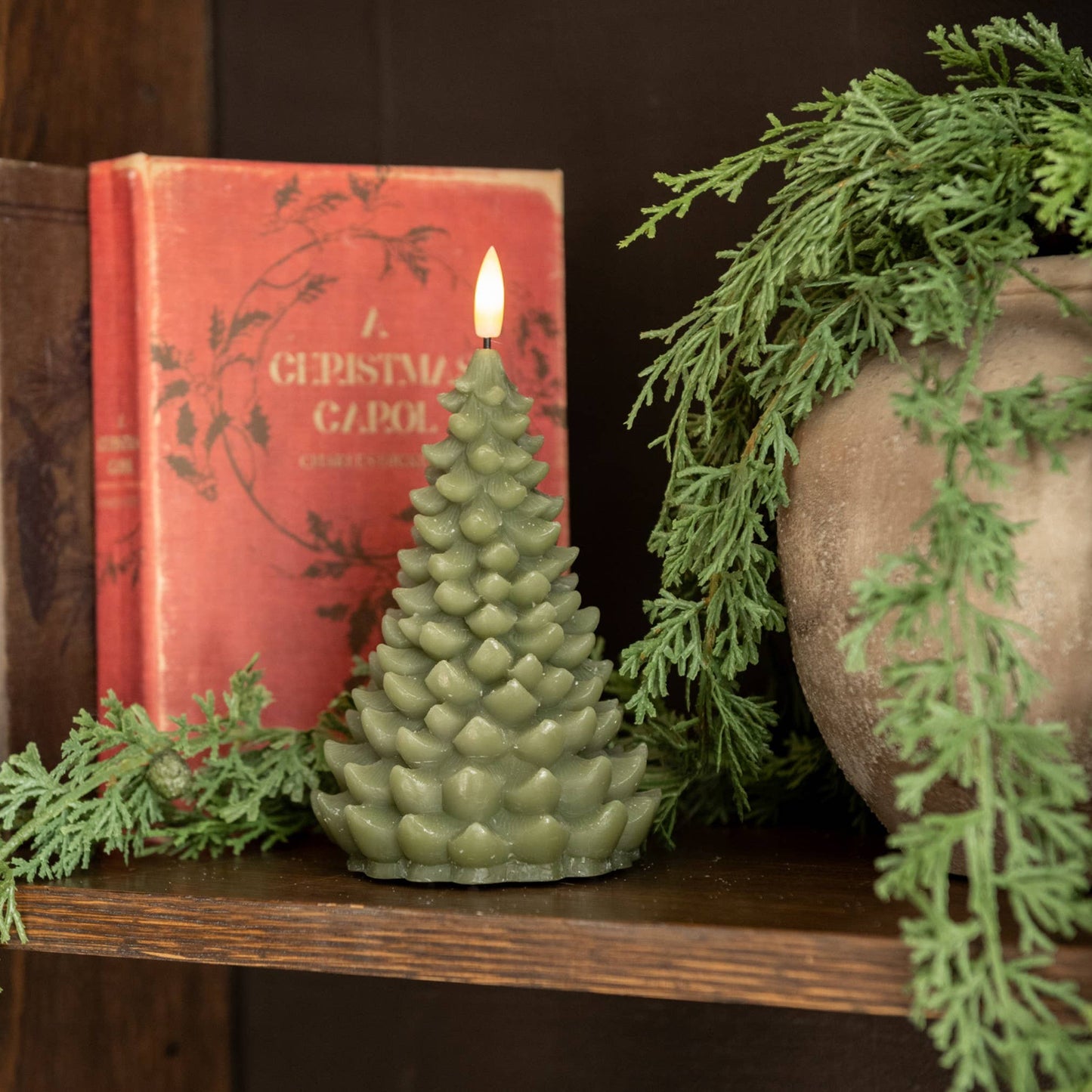 7" DARK GREEN 3D FLAME BALSAM TREE CANDLE