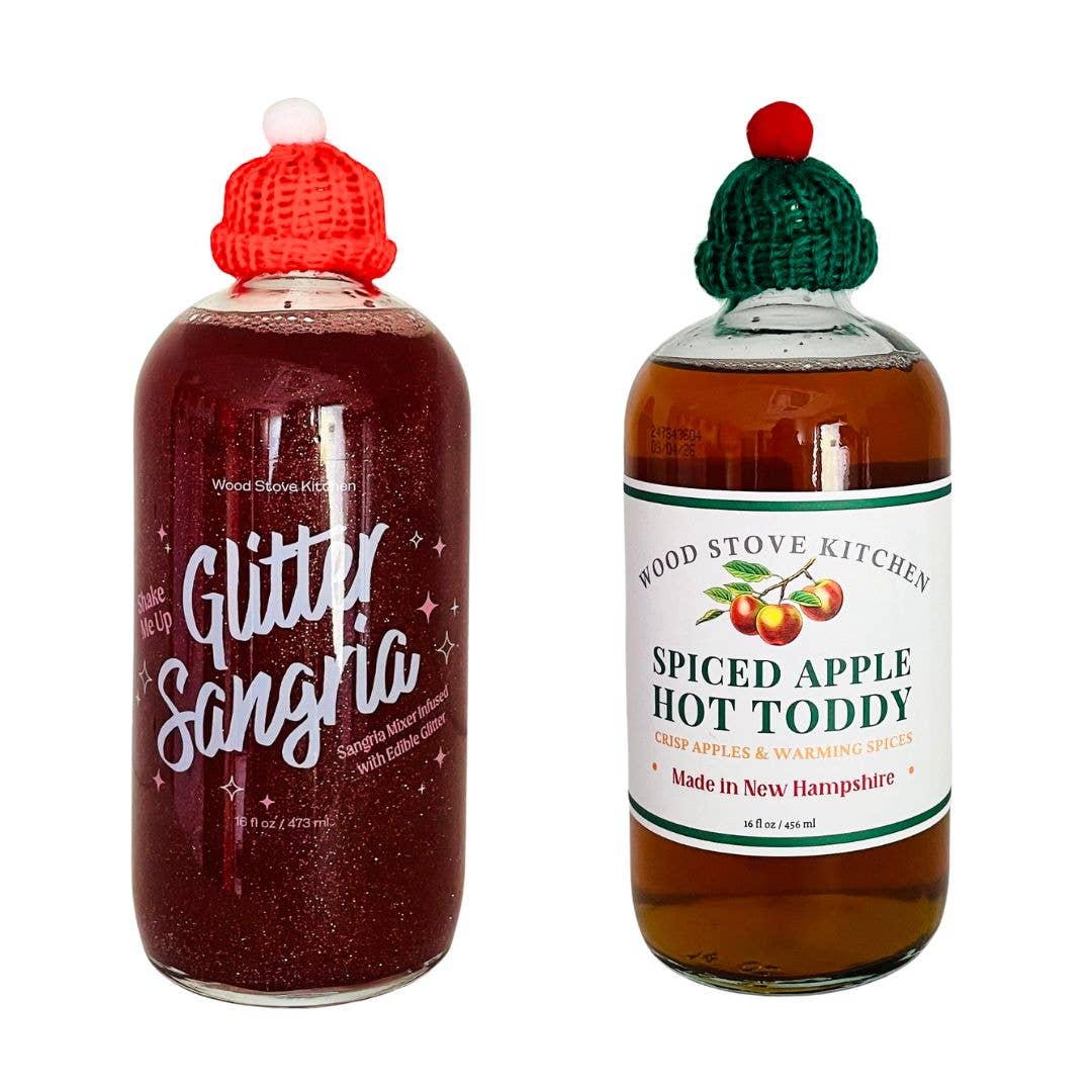 Mini Knit Cap for Bottles Caps: Red