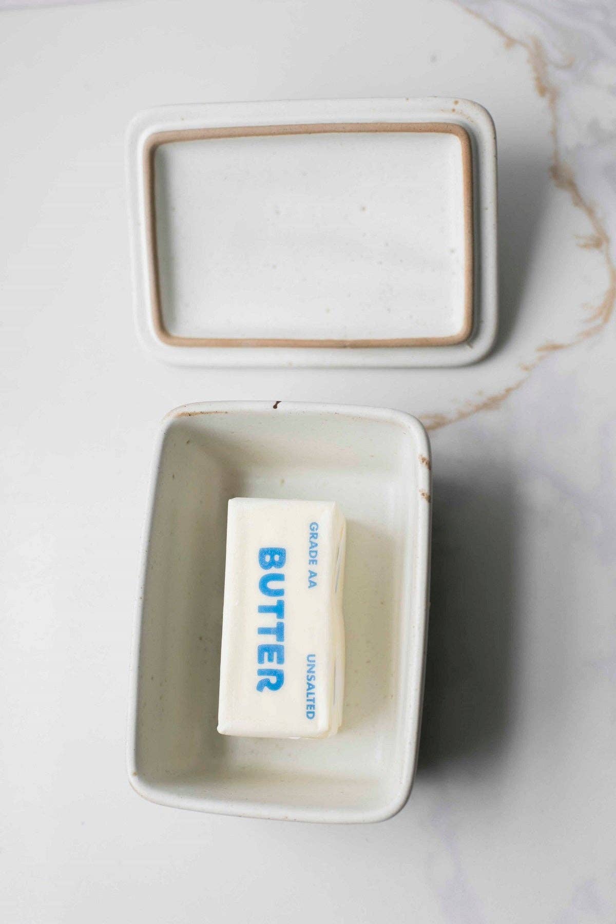 Speckled Butter Dish with Lid: 350ML