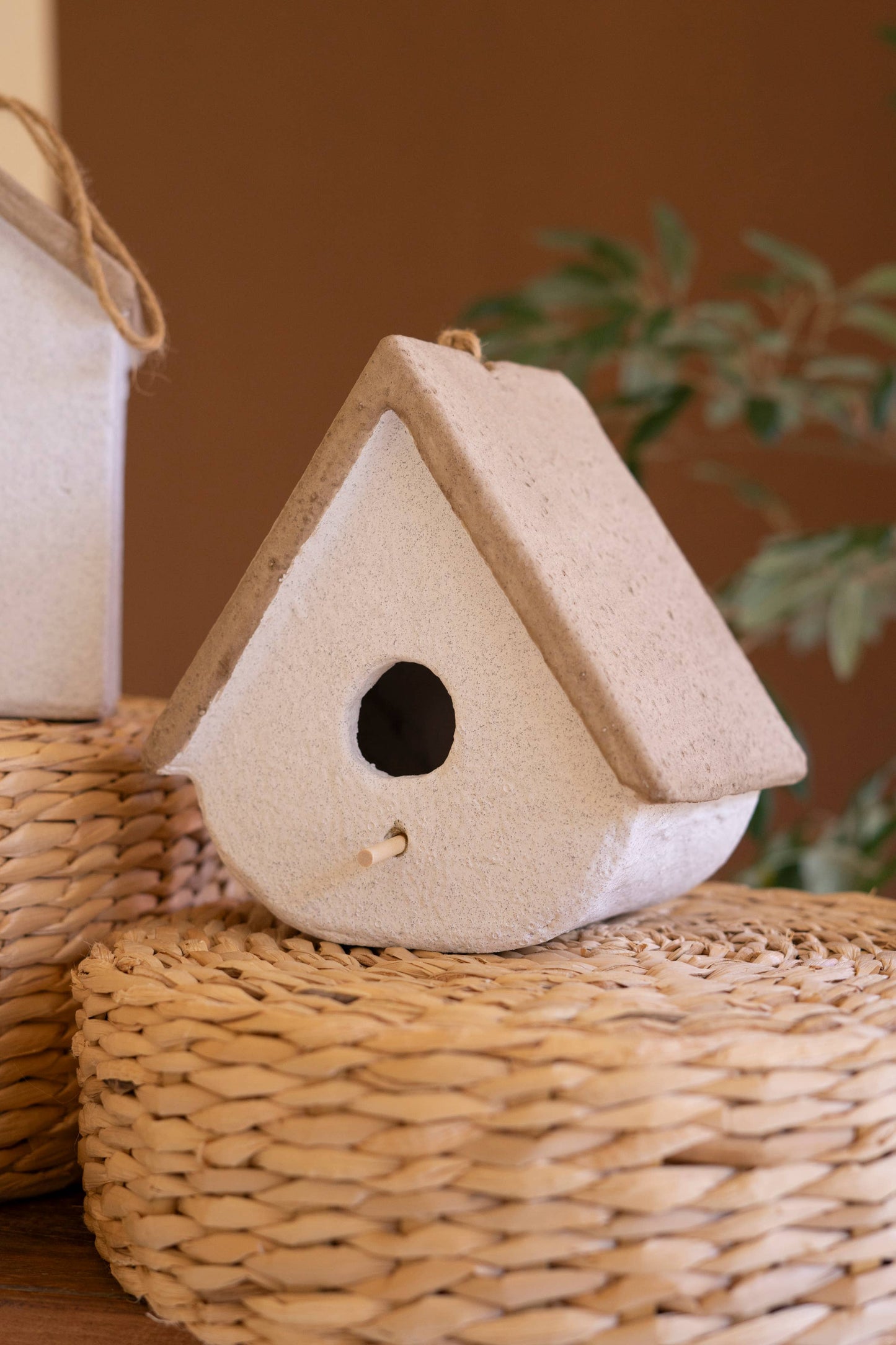 CEMENT BIRDHOUSES: White / Terracotta