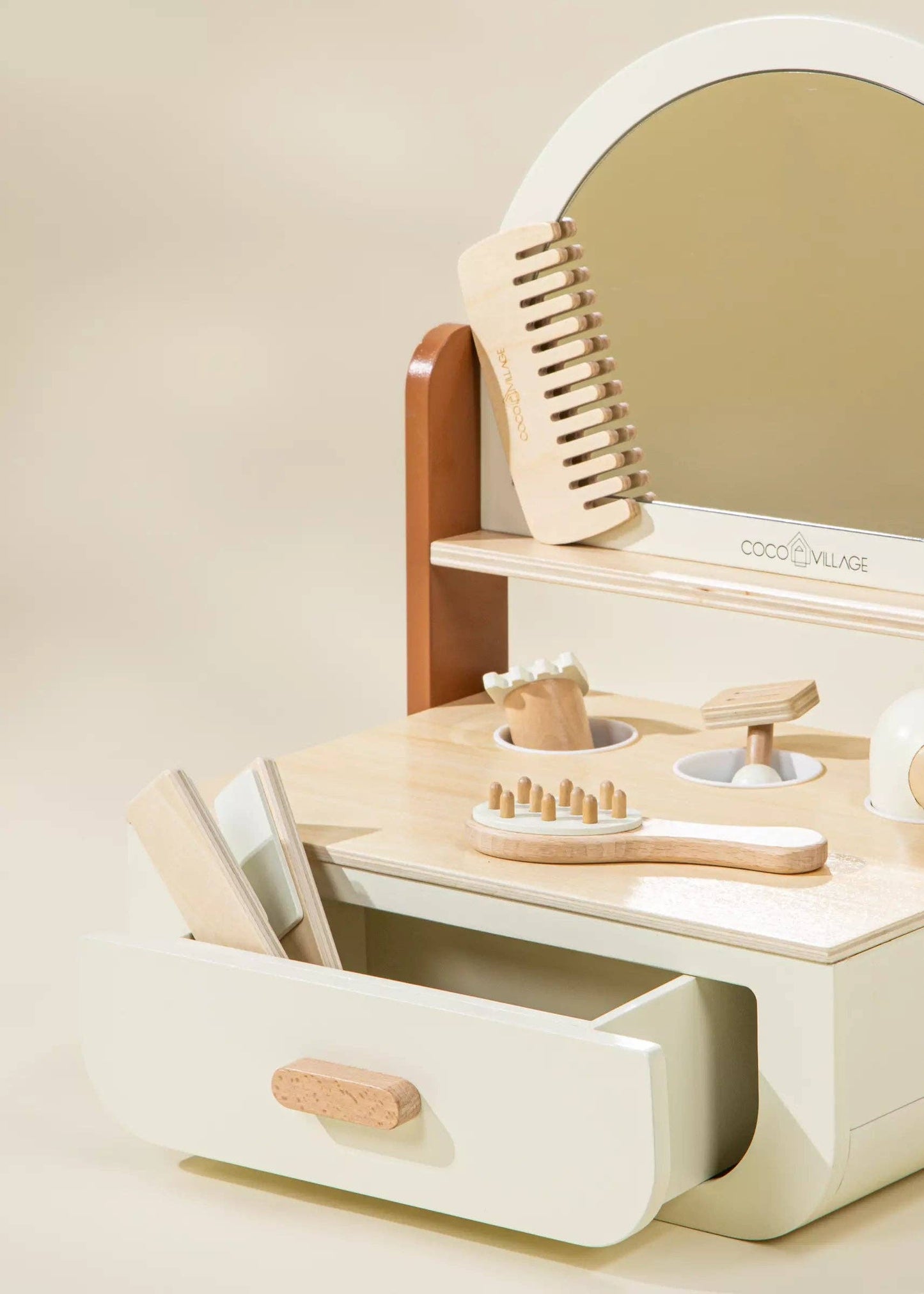 Wooden Beauty Station Playset and Accessories