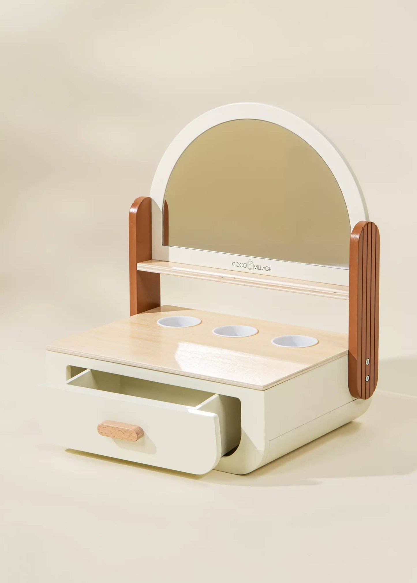 Wooden Beauty Station Playset and Accessories