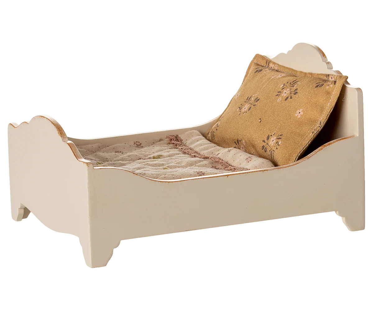 Bed, Mouse - Off white