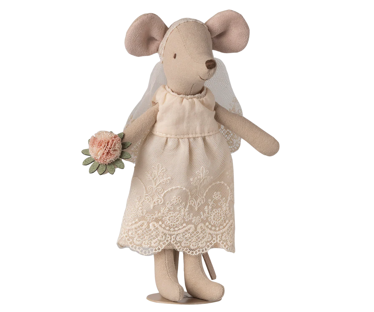 Wedding mice couple in box, Mum  and Dad