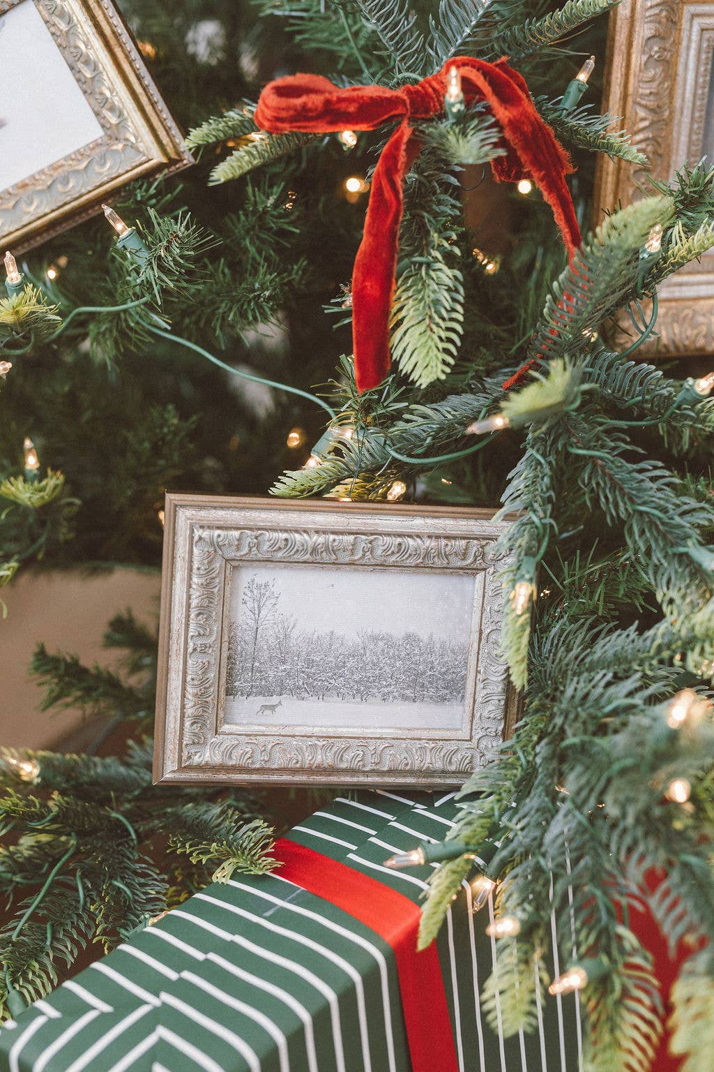 Winter Fawn Framed Antique Art: 10x8