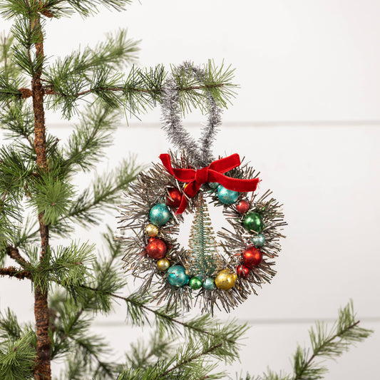 Beaded Tinsel Wreath with Bow