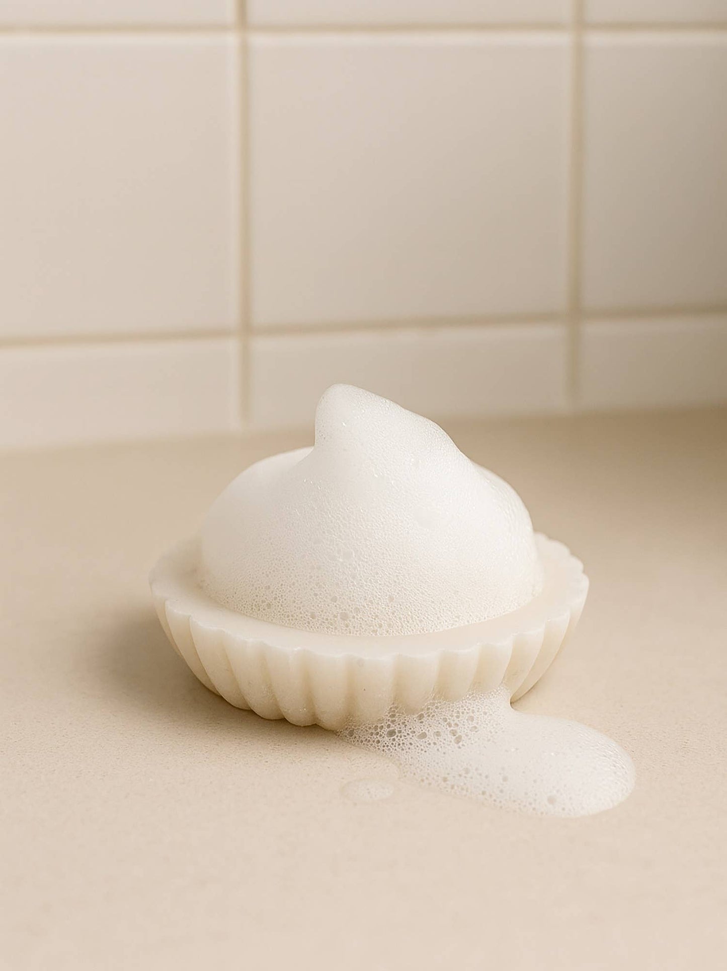 White Marble Soap Dish w/ Grooving