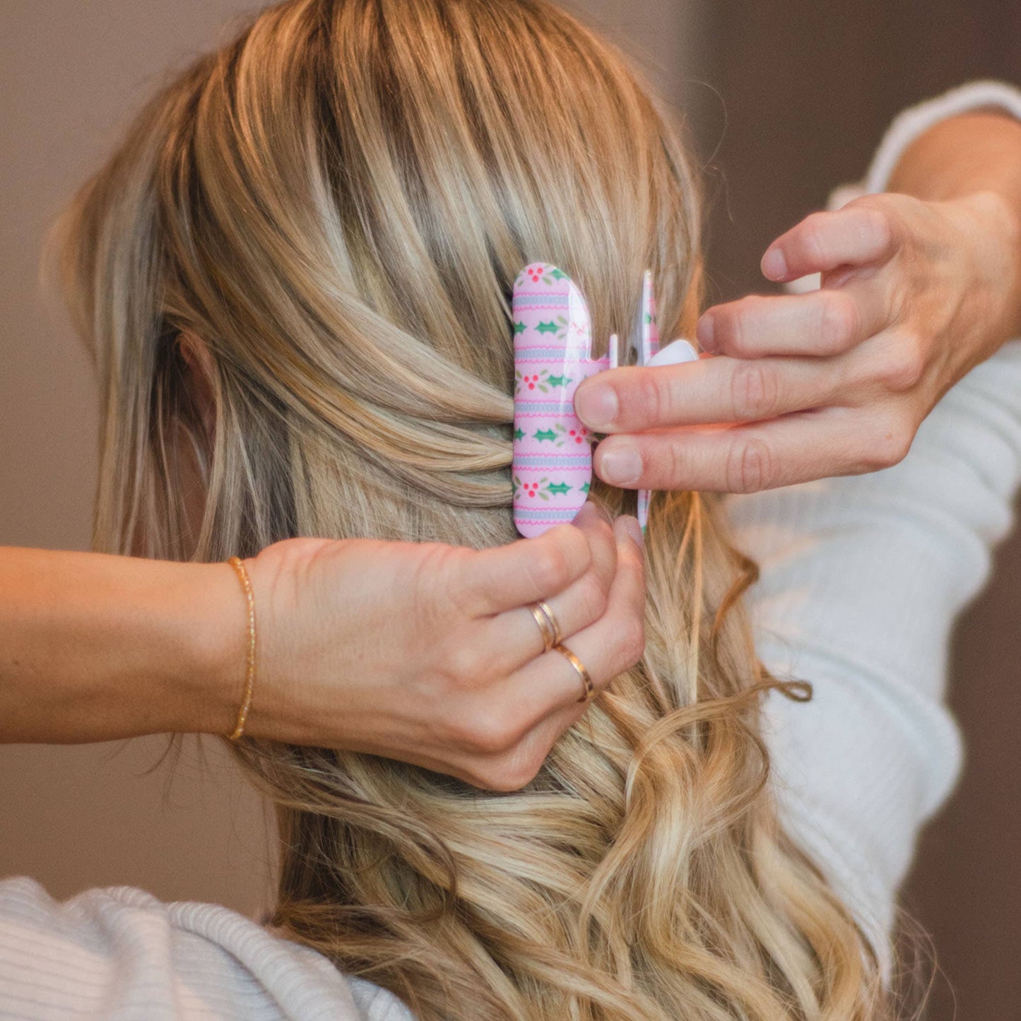 Holly Christmas Claw Hair Clip