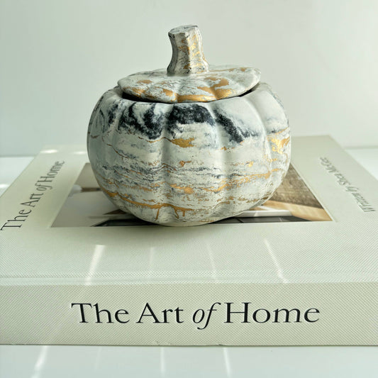 Pumpkin vessel: Black Fusion Marble