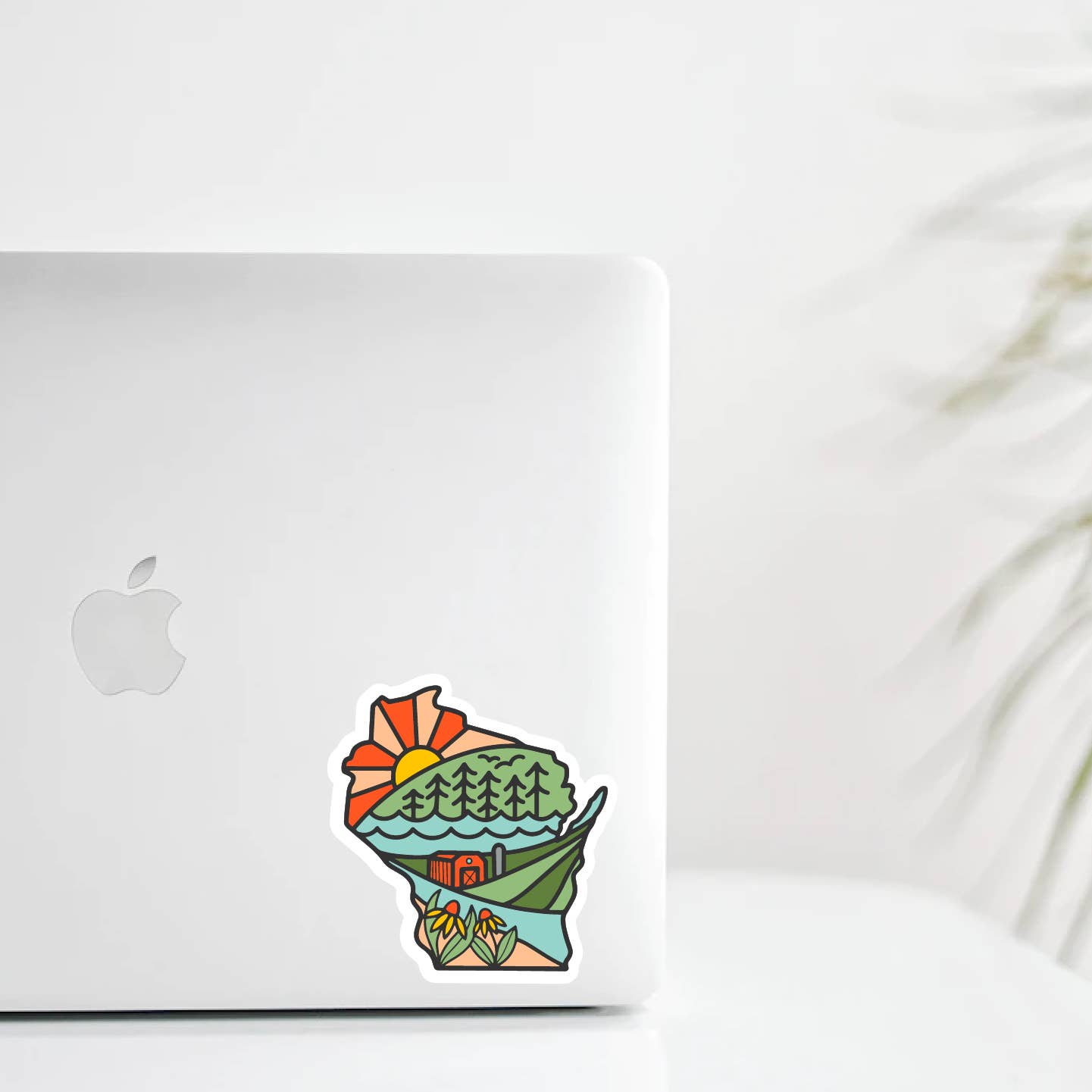 WI Line Drawing State Scenes Vinyl Sticker