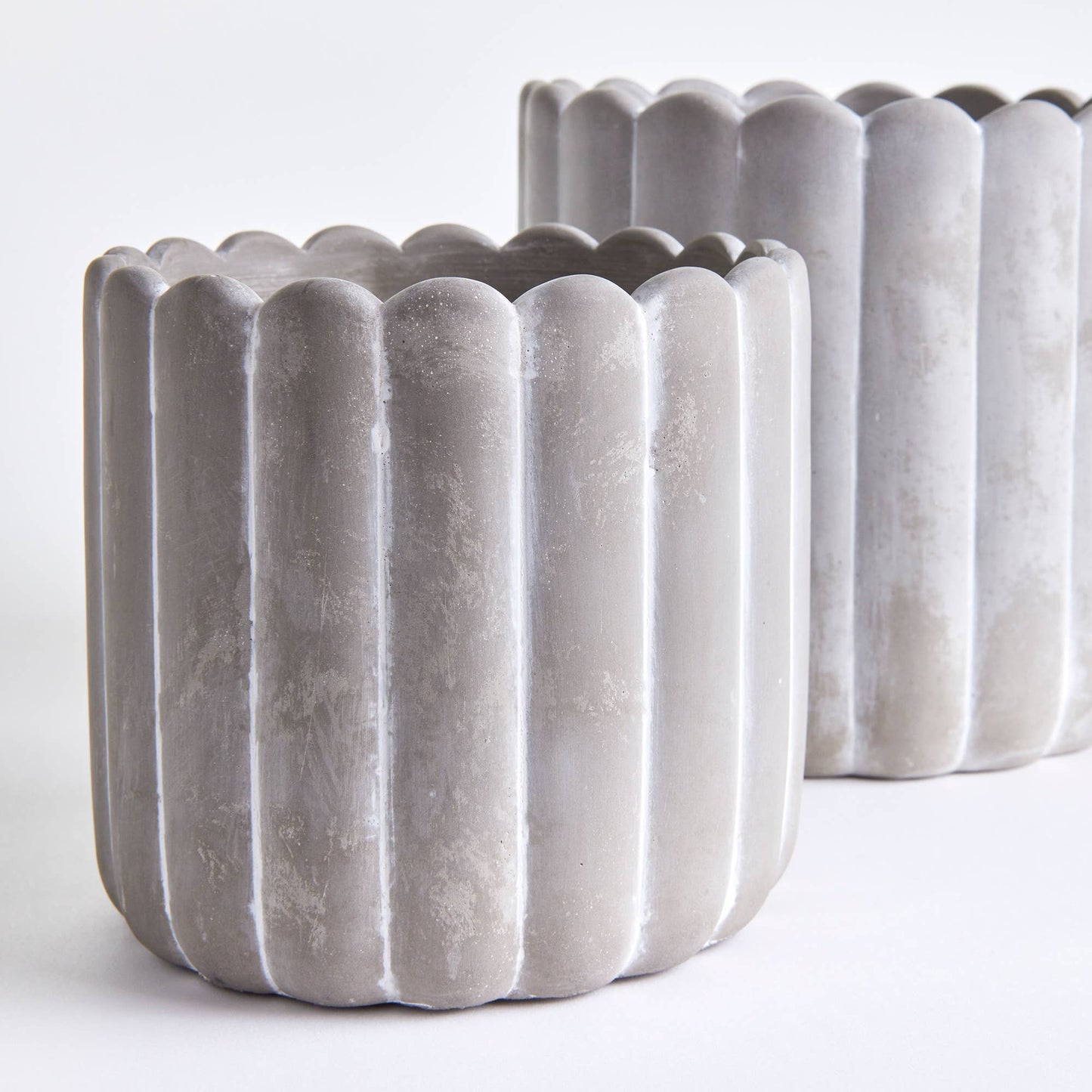 HATTIE POTS: GRAY / CERAMIC
