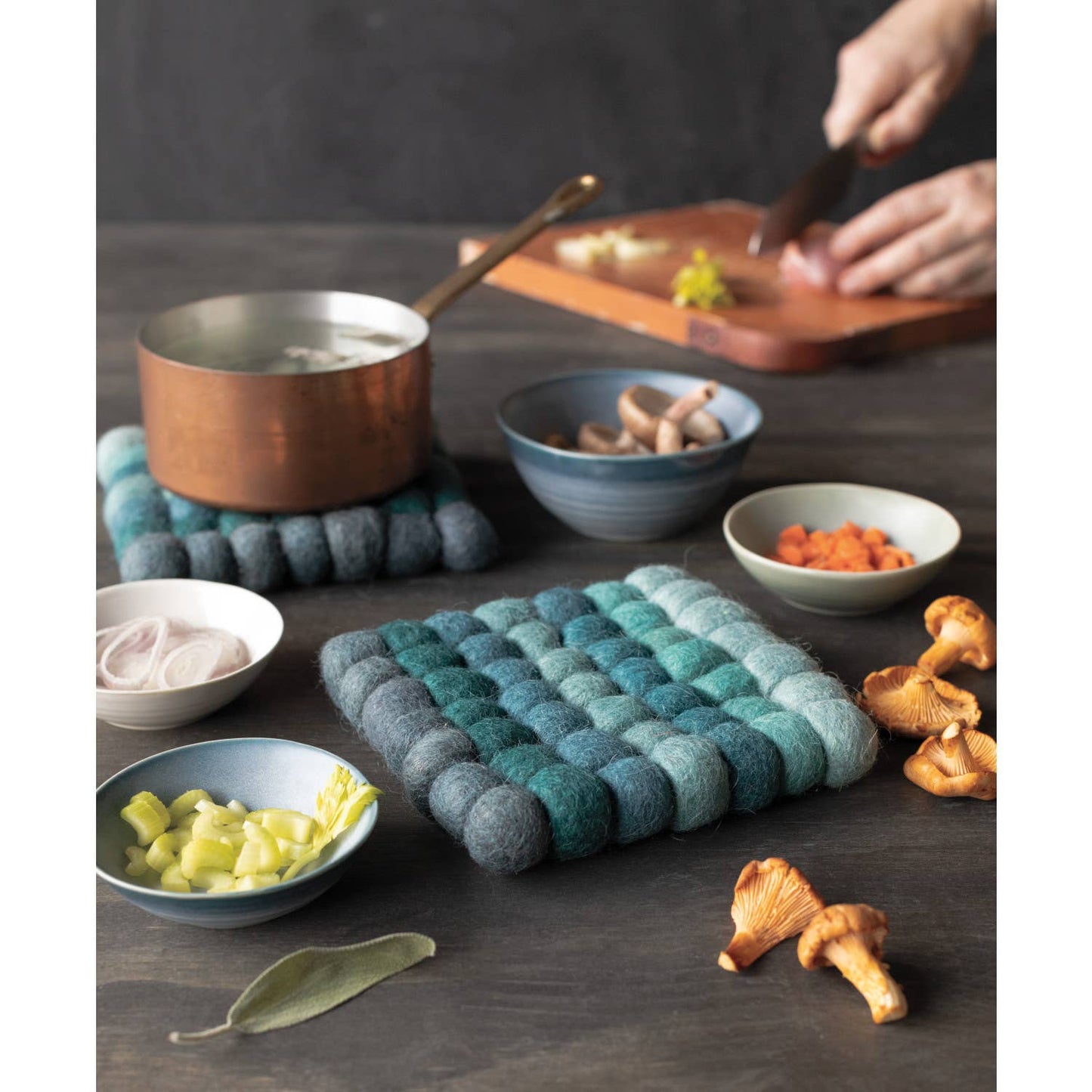 Lagoon Recycled Wool Felt Dot Trivet