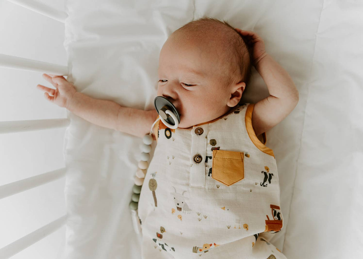 Farm Sleeveless Pocket Baby Short Romper (Organic Muslin): Natural / 12-18M