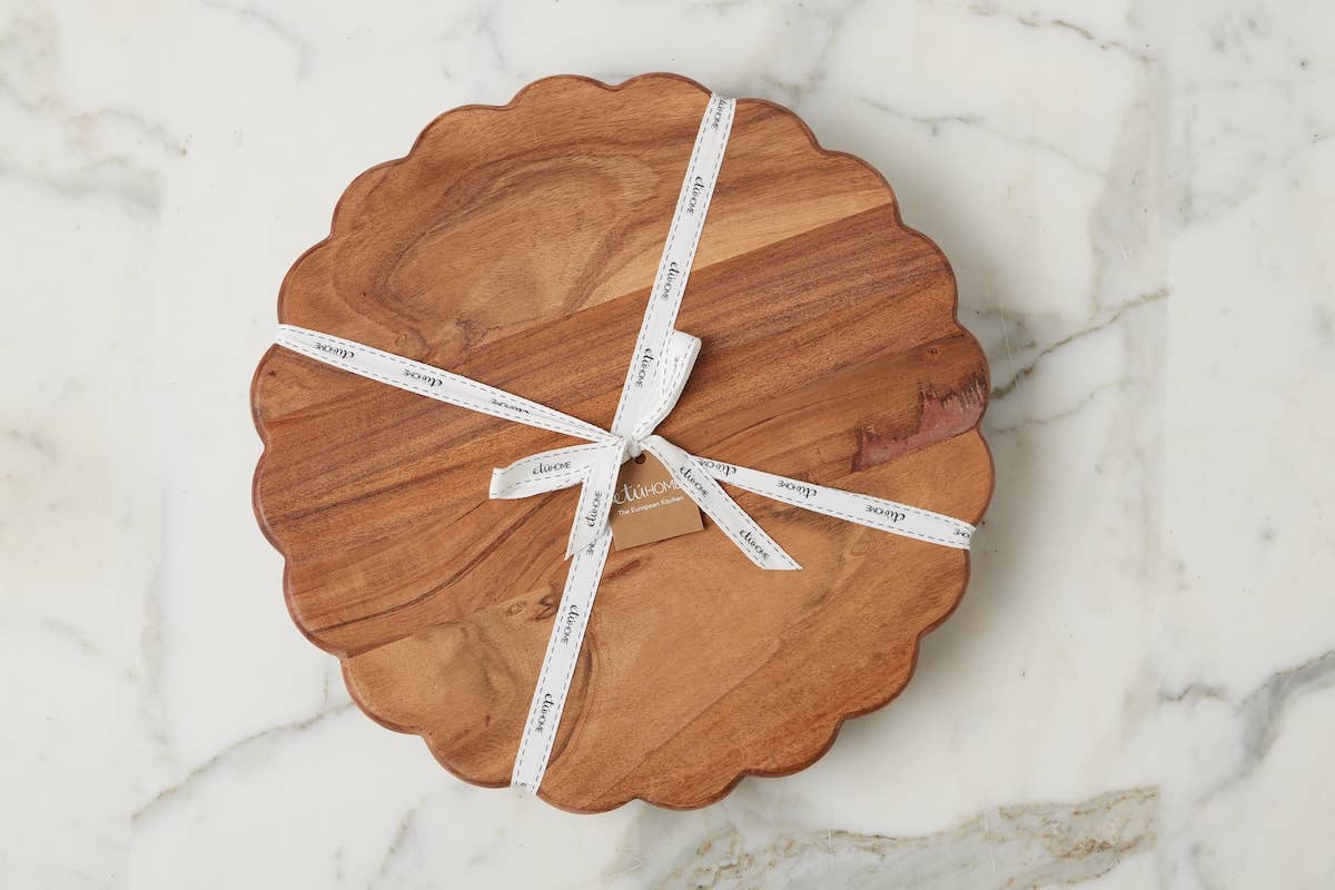 Scalloped Trivet Riser, Large Round, Natural